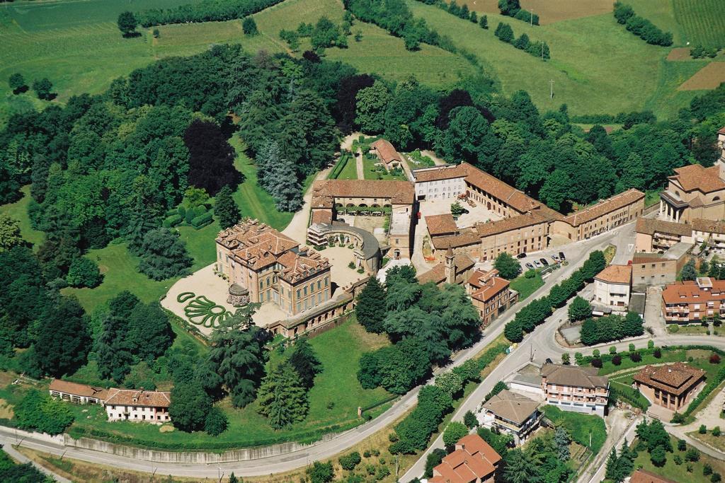 Marchesi Alfieri - Cantine E Ospitalita Acomodação com café da manhã San Martino Alfieri Exterior foto